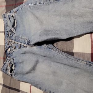 Levis 501 jeans